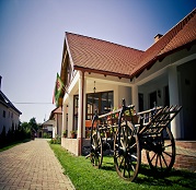 KURUC VENDÉGHÁZ